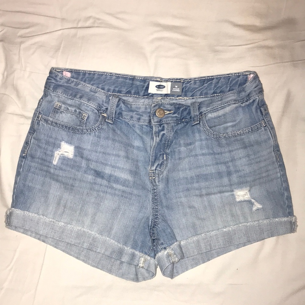 Light wash jean shorts